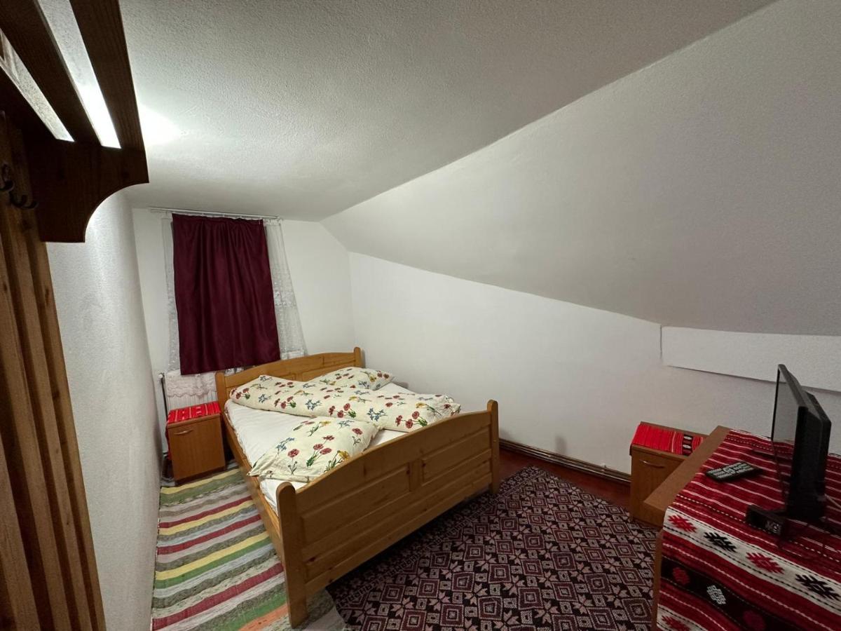 Arieşeni Casa Alexヴィラ エクステリア 写真